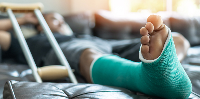 Image of Legal Practitioners Who Blindly Pursue a Hopeless Personal Injury Case in Hong Kong May Have to Bear the Wasted Costs Themselves – So Kam v. Guildford Limited and Another (DCPI 1921/2016)