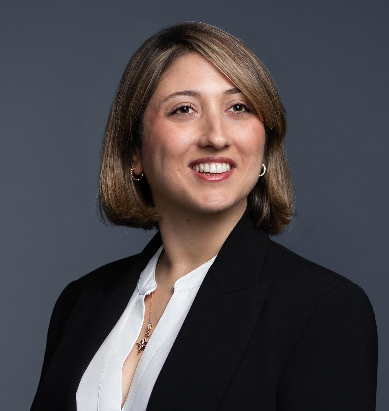 Headshot of Merve Ozbakir