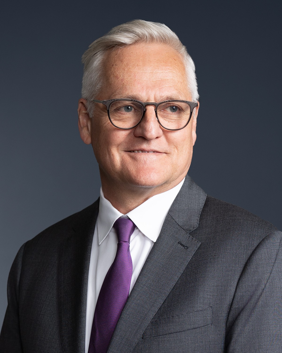 Photo of Vaughn Pedersen